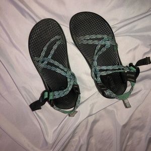 Chacos size 5